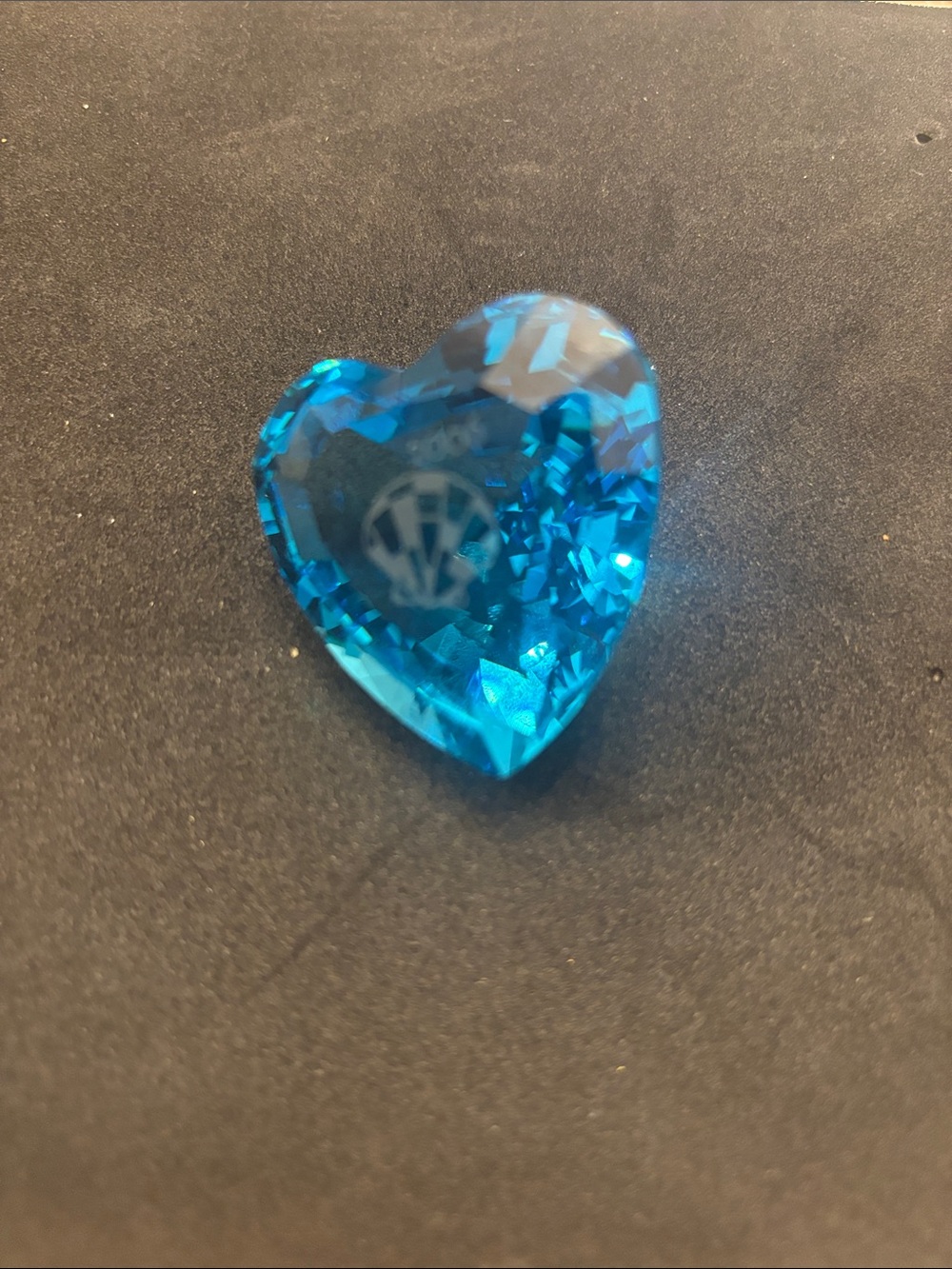 Swarovski SCS 2006 Blue Eternity Heart
